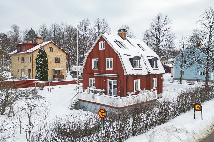 Vallinvägen 1