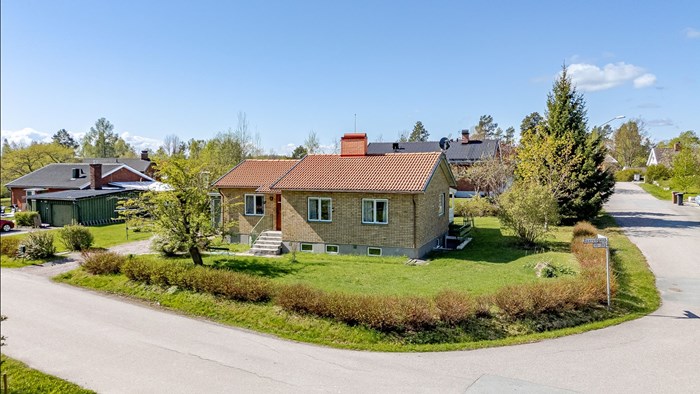 Åkervägen 21